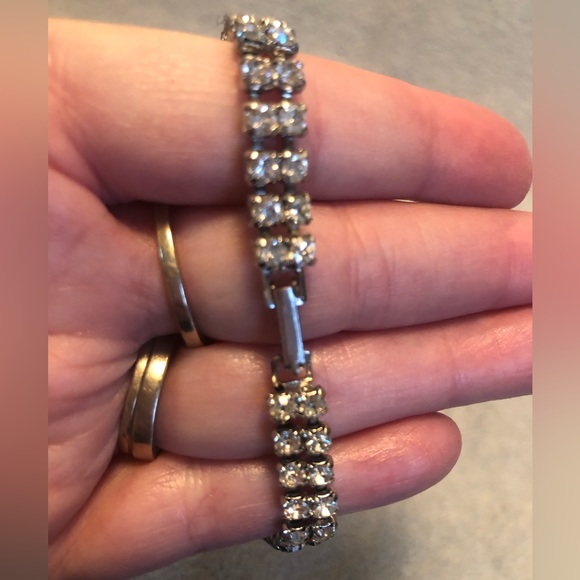 Vintage Sterling Silver and Rhinestone bracelet. 1950’s glam! - Picture 5 of 7